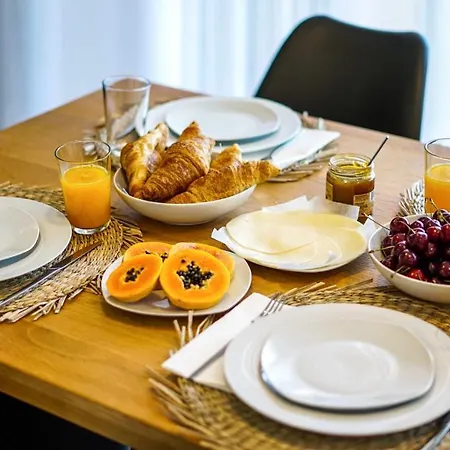 Вилла Exotic House By Stay-ici, Algarve Holiday Албуфейра