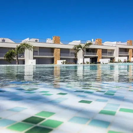 Вилла Exotic House By Stay-ici, Algarve Holiday Албуфейра