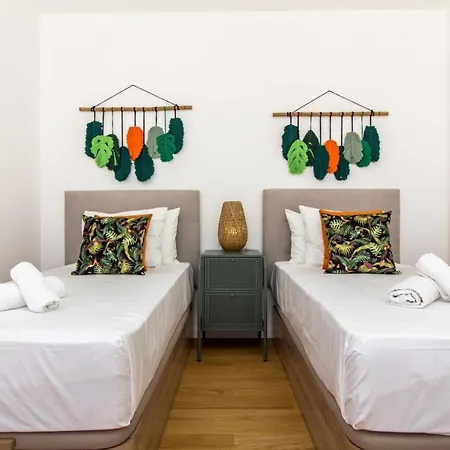 Exotic House By Stay-ici, Algarve Holiday Villa *