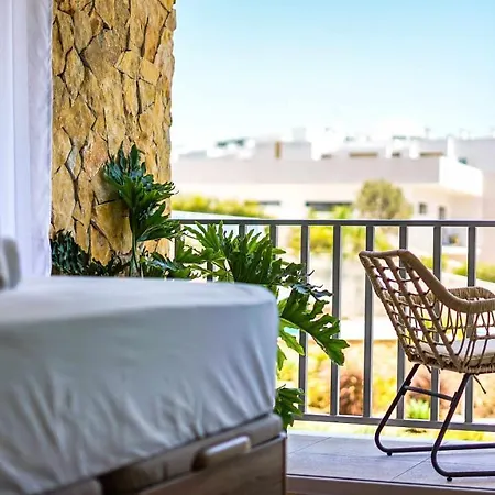 Вилла Exotic House By Stay-ici, Algarve Holiday Албуфейра